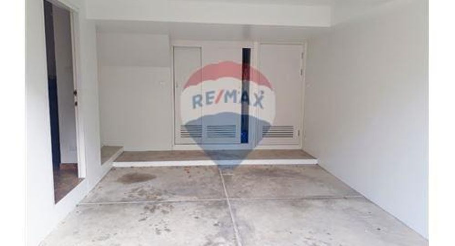 For sale 2 bedrooms townhouse in Ko Samui, Surat Thani