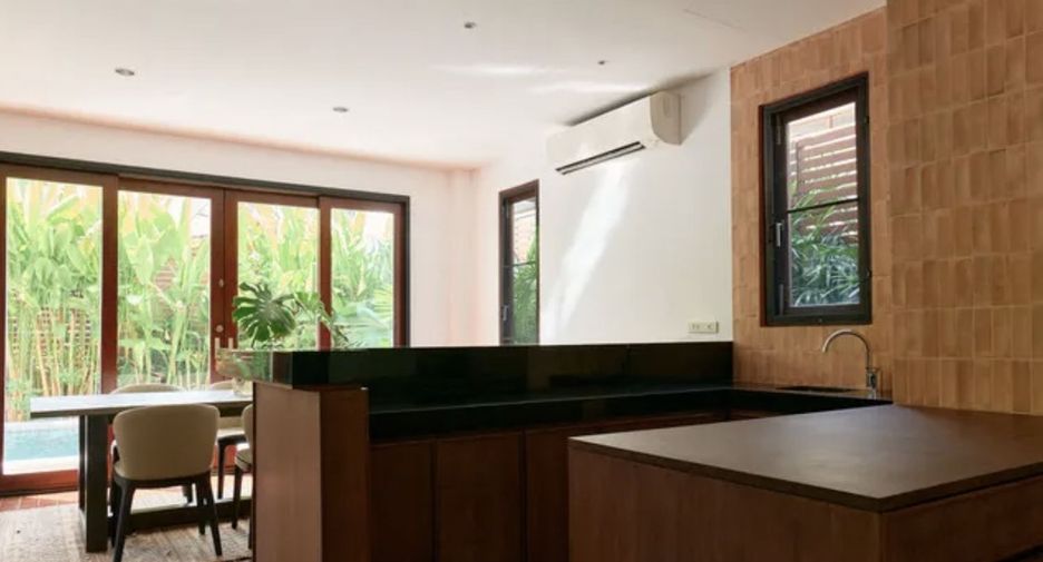 Casa en alquiler de 5 habitaciones en Watthana, Bangkok