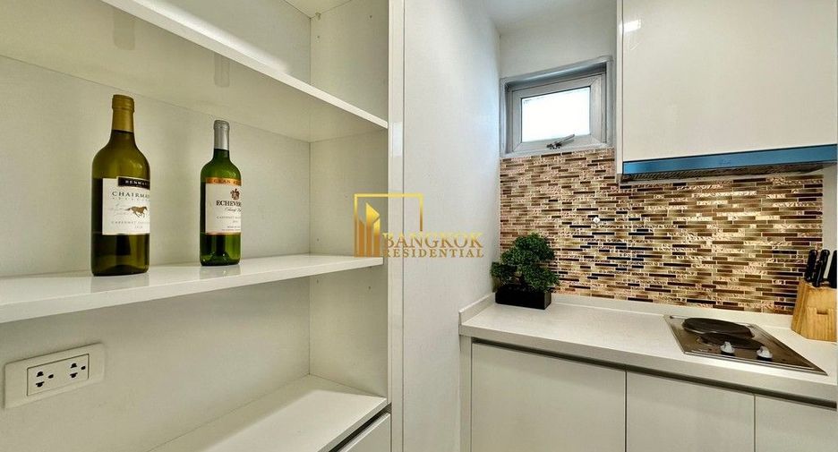 For rent and for sale 3 bedrooms condo in Huai Khwang, Bangkok