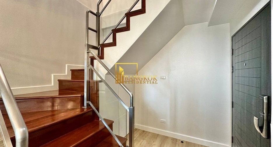 For rent and for sale 3 bedrooms condo in Huai Khwang, Bangkok
