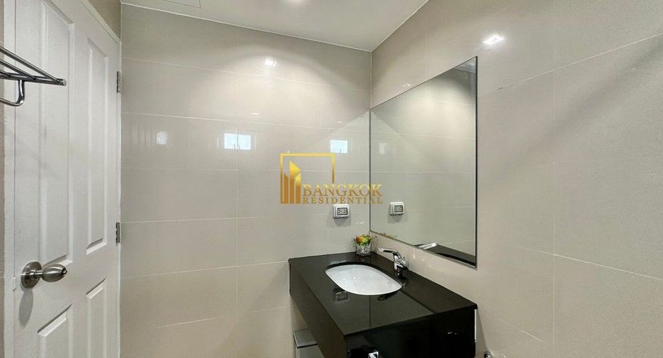 For rent and for sale 3 bedrooms condo in Huai Khwang, Bangkok