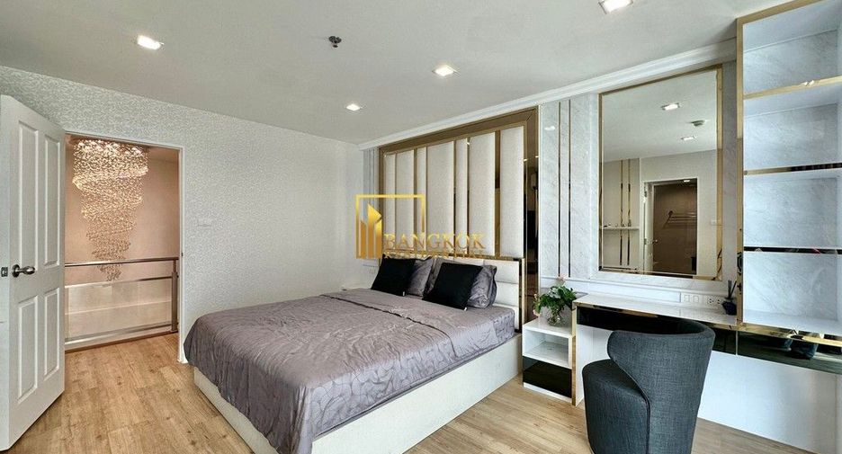 For rent and for sale 3 bedrooms condo in Huai Khwang, Bangkok