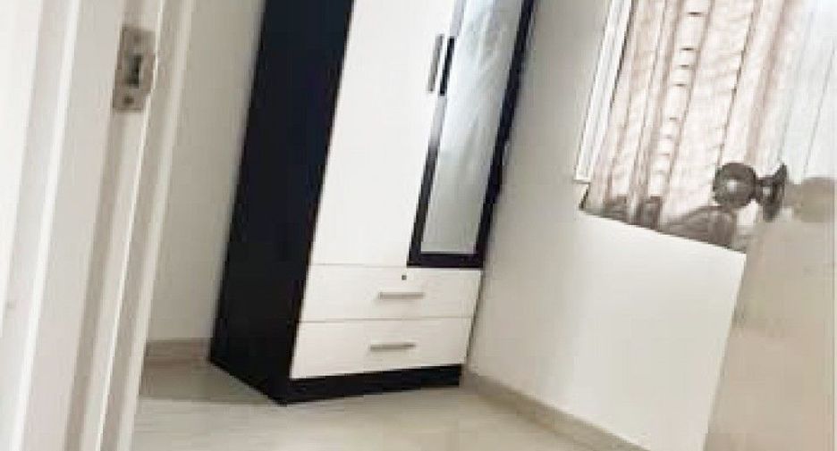 For sale 3 bedrooms townhouse in Bang Sao Thong, Samut Prakan