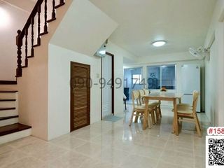 For rent 5 bedrooms townhouse in Bang Na, Bangkok