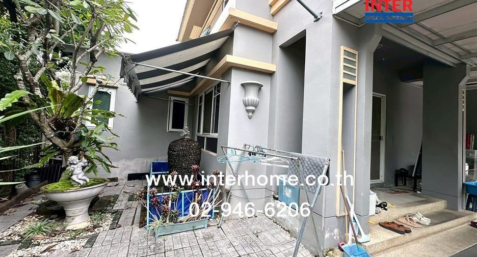 For sale 4 bedrooms house in Khlong Sam Wa, Bangkok