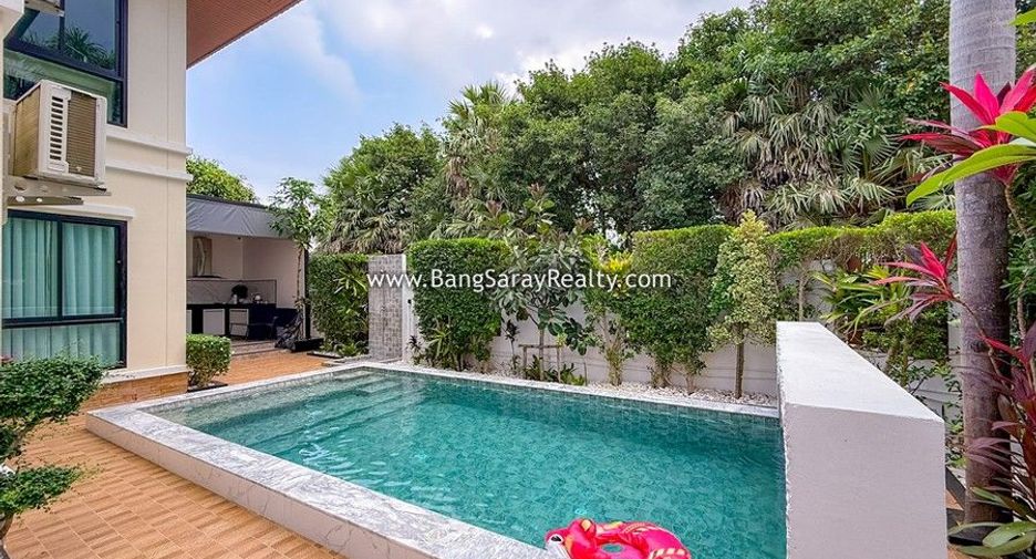 For sale 4 bedrooms house in Sattahip, Chonburi