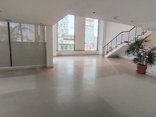 À vendre 3 chambres condo à Pathum Wan, Bangkok