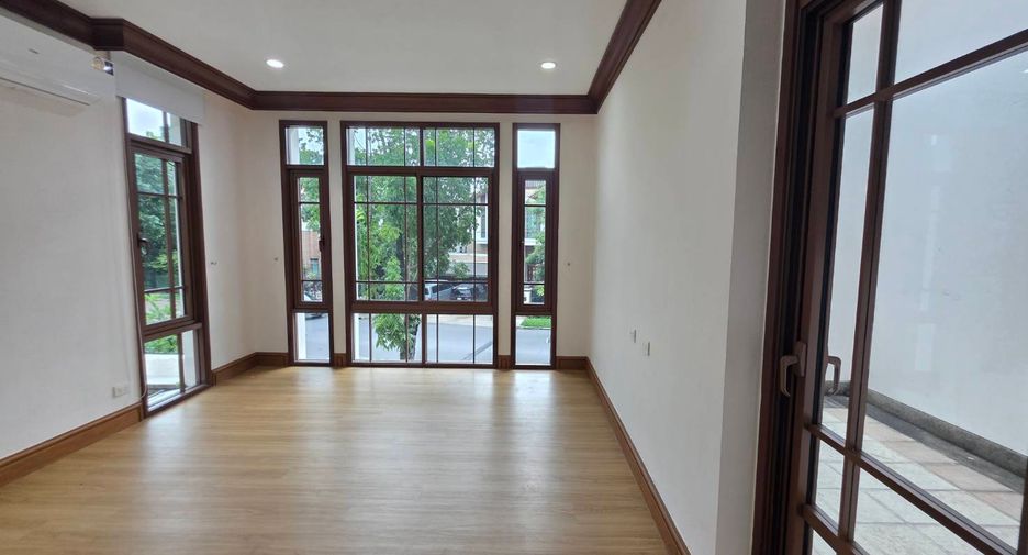 Condo en venta de 5 habitaciones en Watthana, Bangkok
