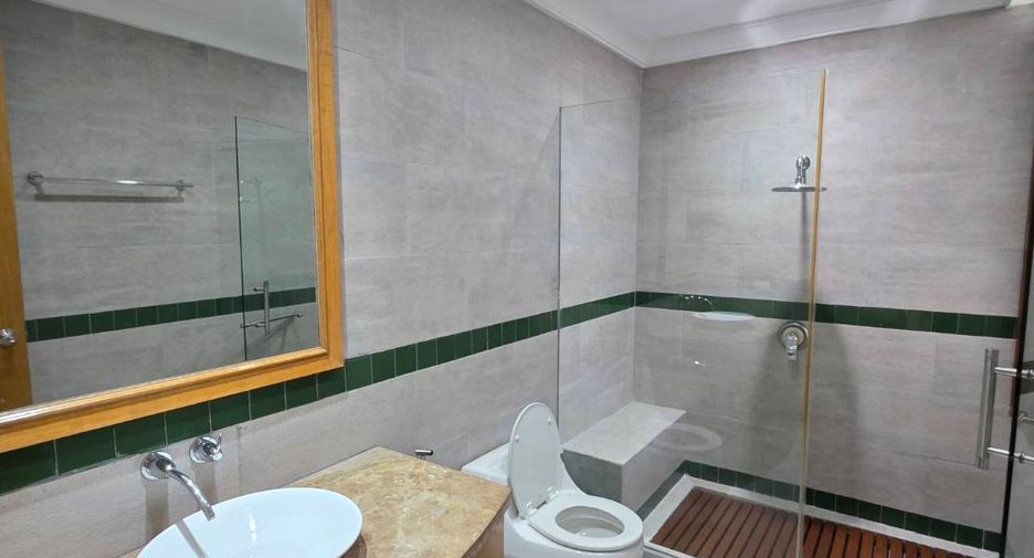 Condo en venta de 5 habitaciones en Watthana, Bangkok