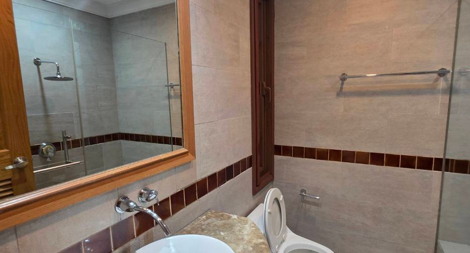 Condo en venta de 5 habitaciones en Watthana, Bangkok