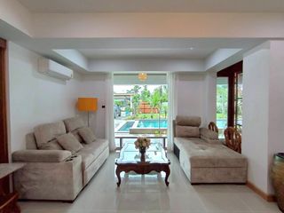 Villa en alquiler y en venta de 7 habitaciones en Doi Saket, Chiang Mai