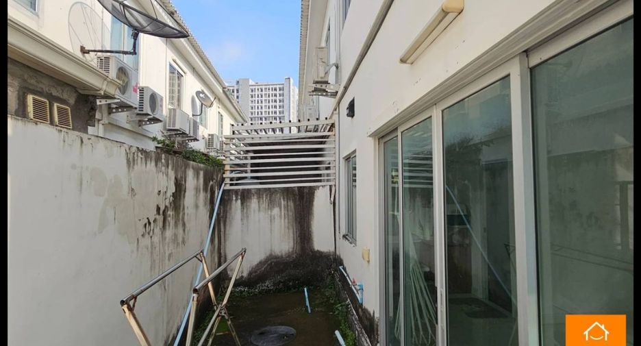 ขาย 3 ห้องนอน ทาวน์เฮ้าส์ ใน ปากเกร็ด, นนทบุรี