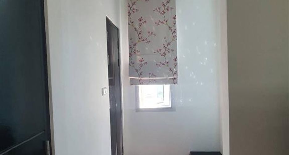 À vendre 3 chambres maison à Bang Khun Thian, Bangkok