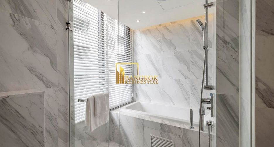For rent and for sale 2 bedrooms condo in Khlong Toei, Bangkok