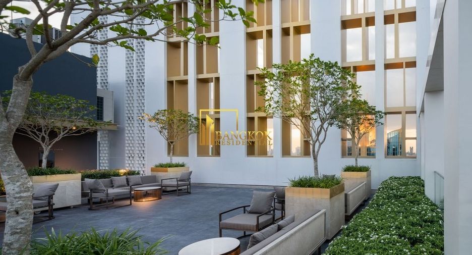 For rent and for sale 2 bedrooms condo in Khlong Toei, Bangkok