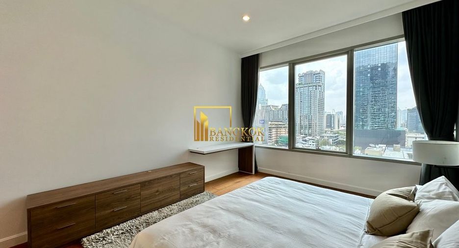 For rent and for sale 1 bed condo in Pathum Wan, Bangkok