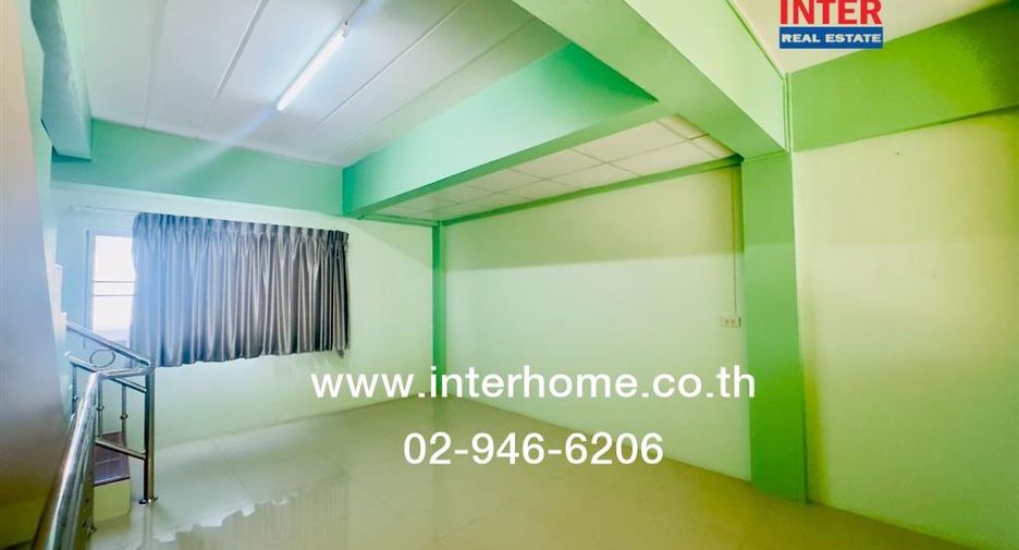 Local comercial en venta de 3 habitaciones en Mueang Samut Sakhon, Samut Sakhon