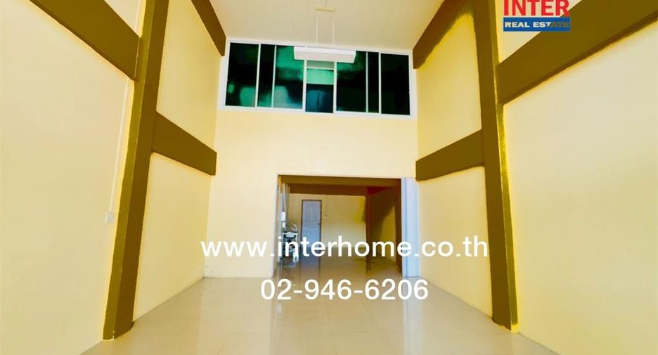 Local comercial en venta de 3 habitaciones en Mueang Samut Sakhon, Samut Sakhon