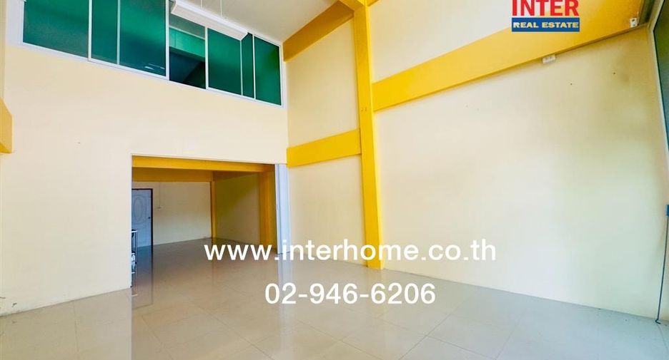 Local comercial en venta de 3 habitaciones en Mueang Samut Sakhon, Samut Sakhon