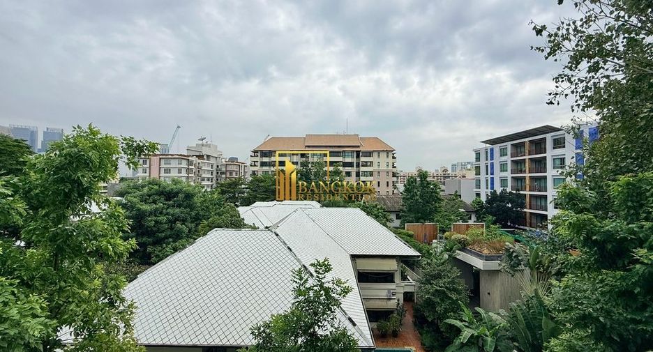 Condo en alquiler de 2 habitaciones en Yan Nawa, Bangkok