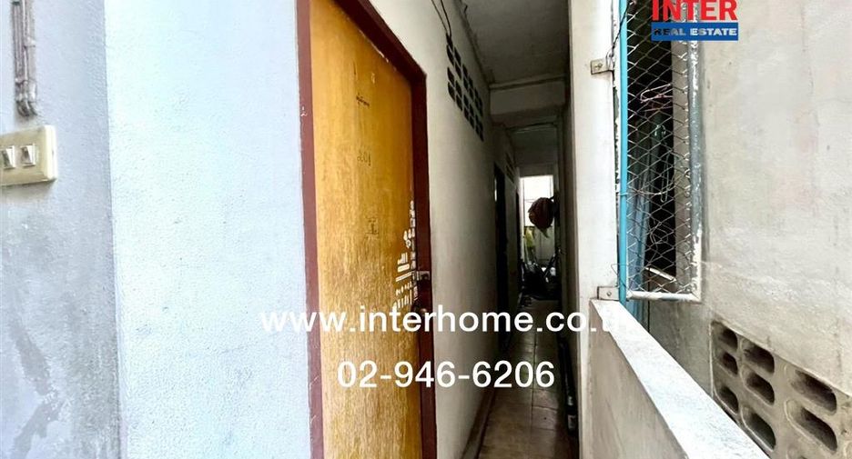 For sale 9 bedrooms retail Space in Din Daeng, Bangkok