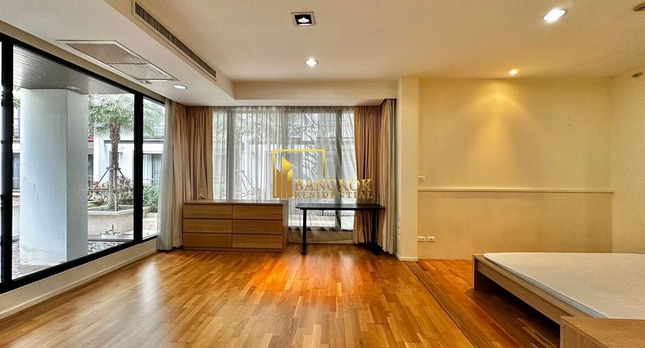 Condo en alquiler y en venta de 2 habitaciones en Huai Khwang, Bangkok