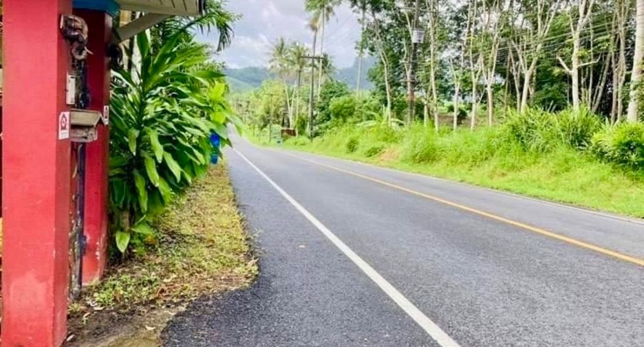 For sale 2 bedrooms house in Mueang Phangnga, Phang Nga