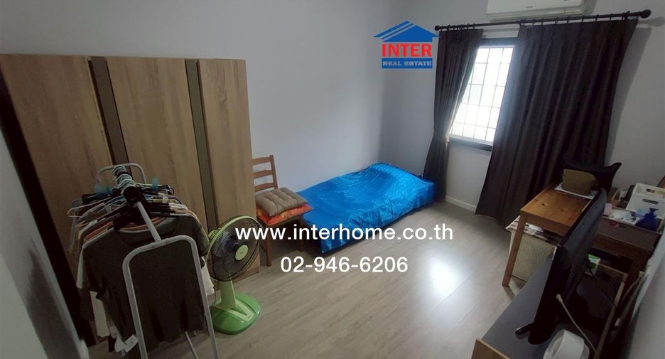 For sale 3 bedrooms townhouse in Pak Kret, Nonthaburi