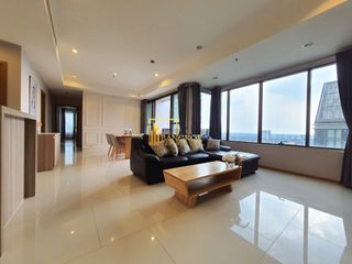 For rent and for sale 2 bedrooms condo in Khlong Toei, Bangkok