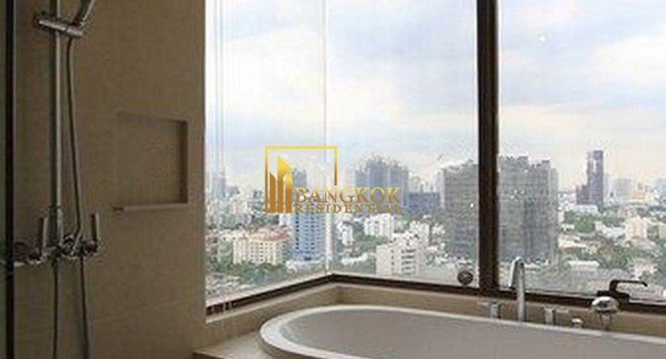 For rent and for sale 2 bedrooms condo in Khlong Toei, Bangkok