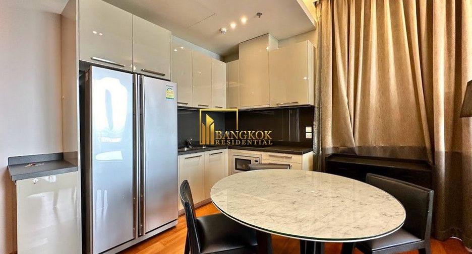 For rent and for sale 2 bedrooms condo in Watthana, Bangkok