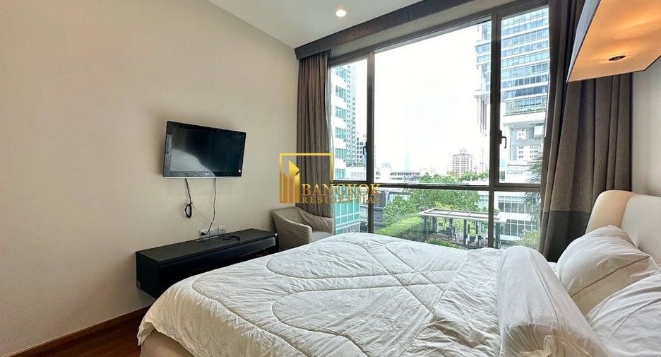For rent and for sale 2 bedrooms condo in Watthana, Bangkok