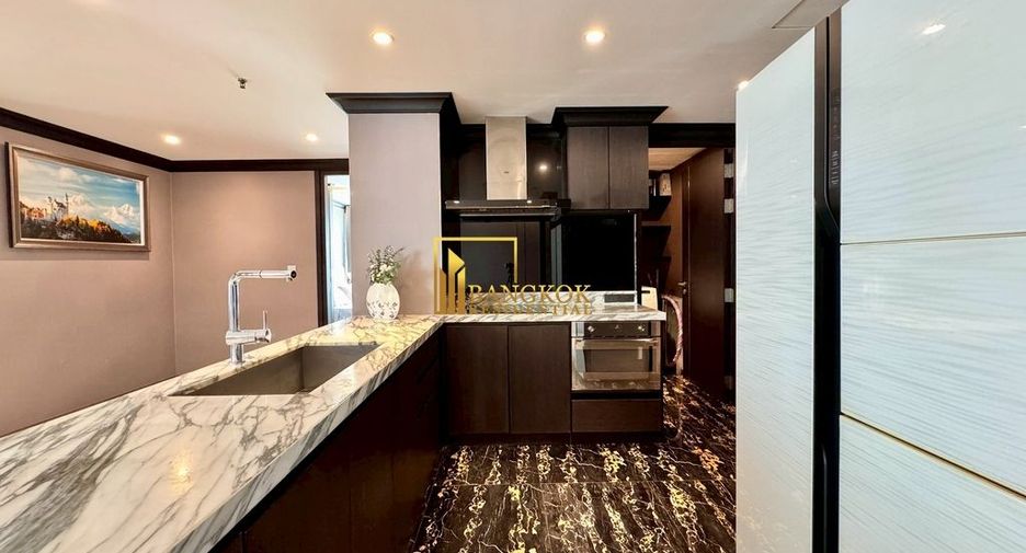 À louer et à vendre 2 chambres condo à Watthana, Bangkok