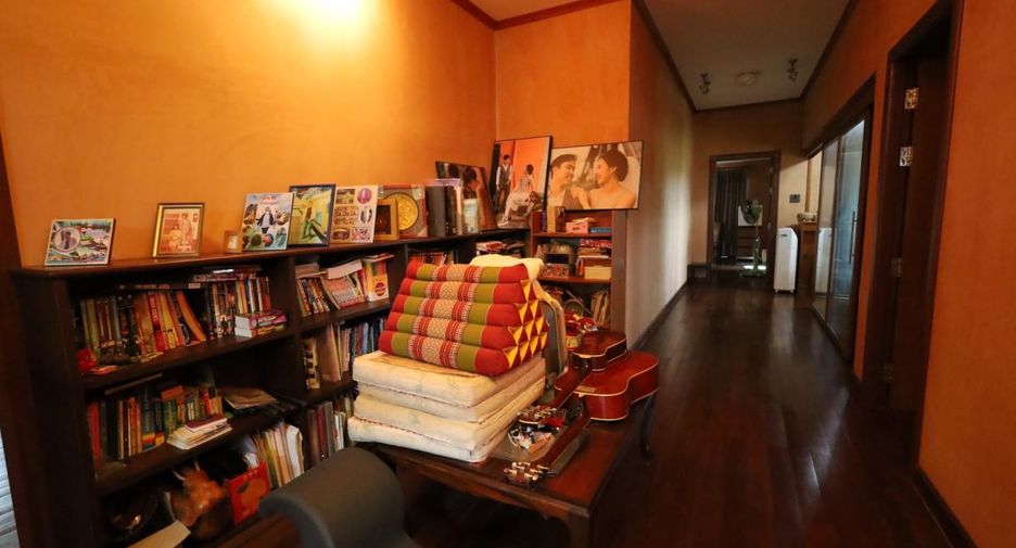 À vendre 4 chambres maison à Bang Lamung, Chonburi