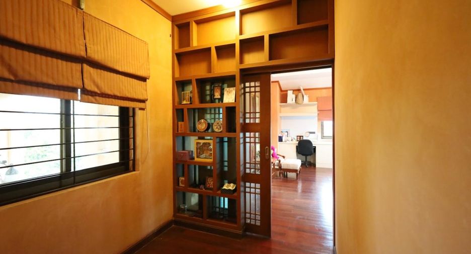 À vendre 4 chambres maison à Bang Lamung, Chonburi