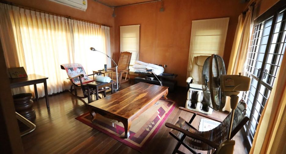 À vendre 4 chambres maison à Bang Lamung, Chonburi