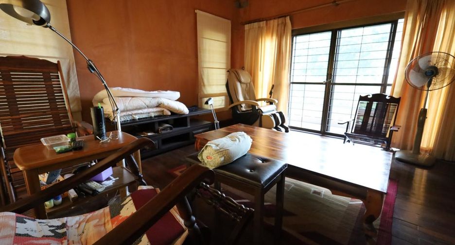 À vendre 4 chambres maison à Bang Lamung, Chonburi