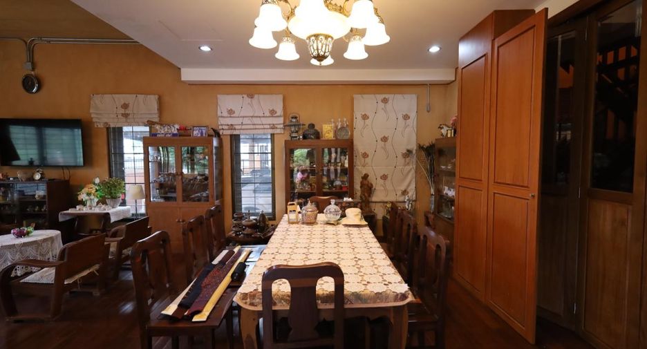 À vendre 4 chambres maison à Bang Lamung, Chonburi