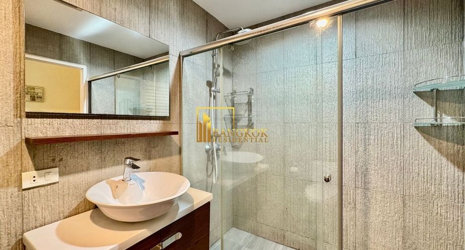 Condo en alquiler de 2 habitaciones en Bang Rak, Bangkok