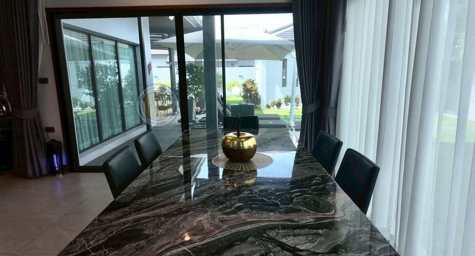 Villa zur Miete mit 2 Zimmer in Bang Lamung, Chonburi