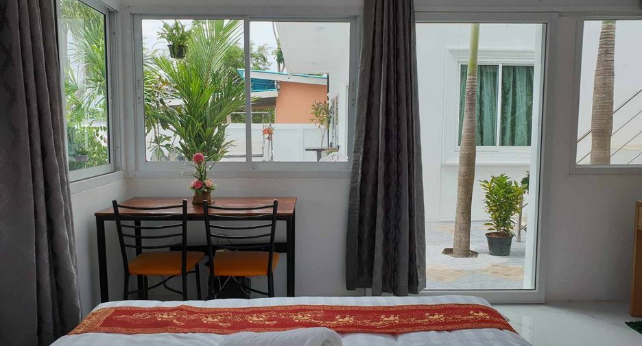 For sale 7 bedrooms hotel in Mueang Rayong, Rayong