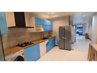 For sale 2 ベッドルーム townhouse in Ko Samui, Surat Thani