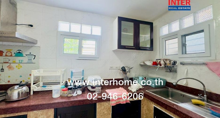 Продажа 3 спальни дом в Нонг Кхаем, Бангкок