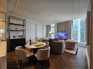 Serviced Apartment zur Miete mit 2 Zimmer in Khlong Toei, Bangkok