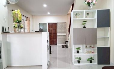 For sale 2 bedrooms townhouse in Mueang Chiang Mai, Chiang Mai