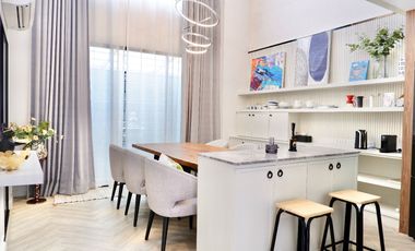 For rent and for sale 3 bedrooms townhouse in Saphan Sung, Bangkok