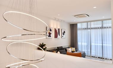 For rent and for sale 3 bedrooms townhouse in Saphan Sung, Bangkok