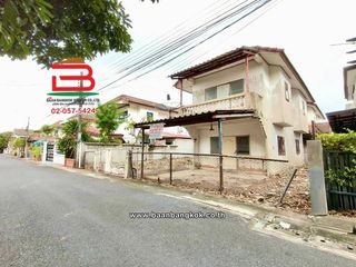 For sale 2 ベッドルーム house in Sai Mai, Bangkok