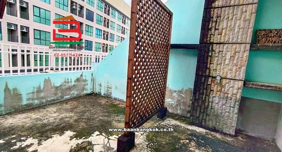 For sale 5 bedrooms condo in Lat Phrao, Bangkok