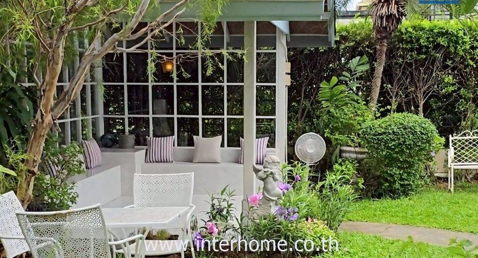 For sale 4 bedrooms house in Lam Luk Ka, Pathum Thani